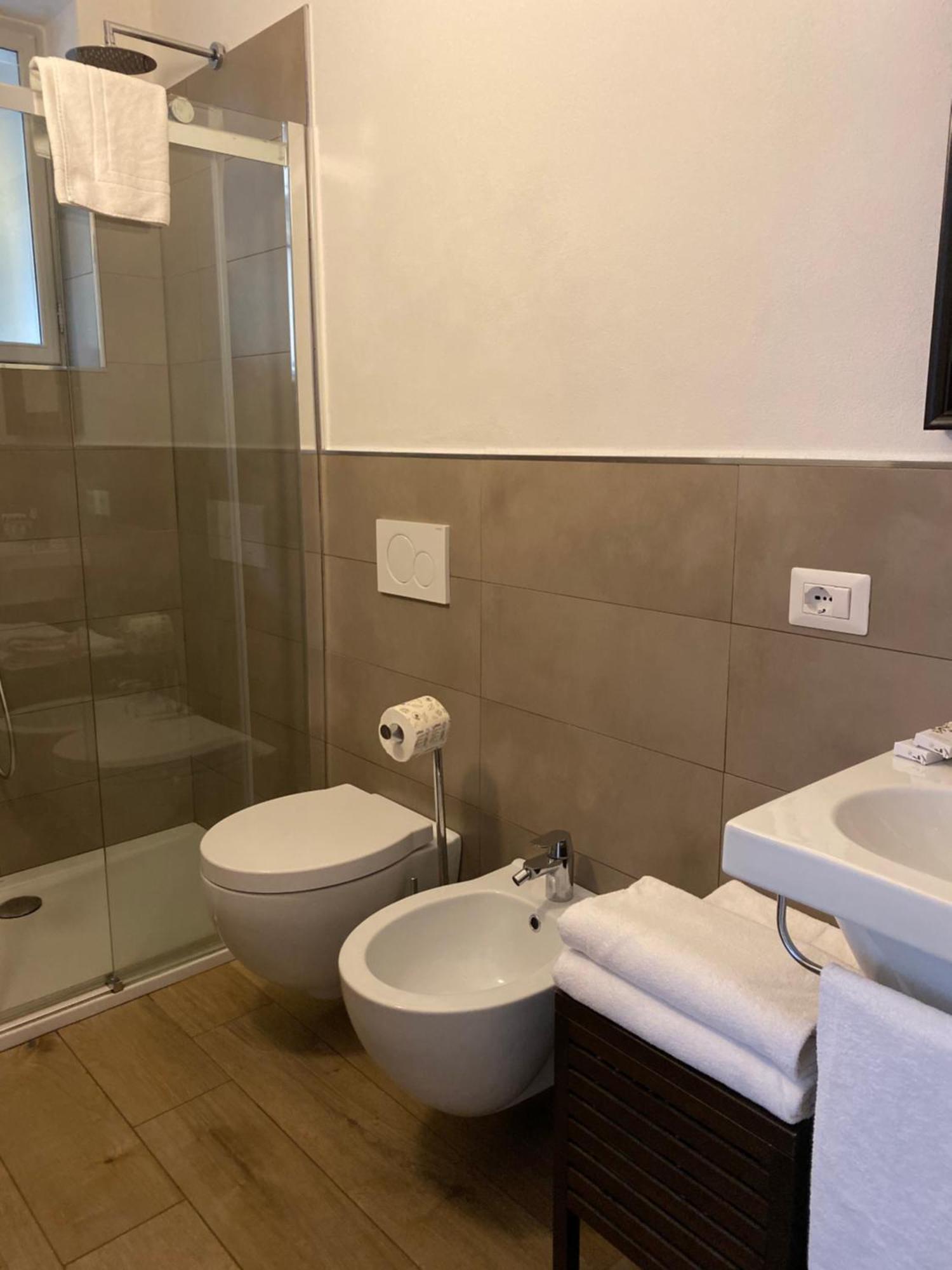 Appartamento Residenza La Pianca Musso Camera foto